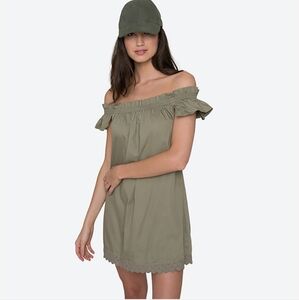 Ardene off the shoulders Khaki mini dress, (Flaws) size M